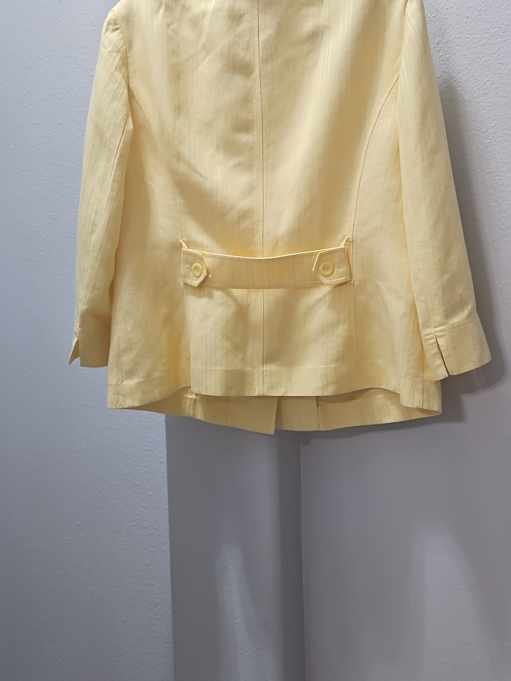 Emma James Pale Yellow Women's Button-Front Blazer Jacket - Picture 5 of 6